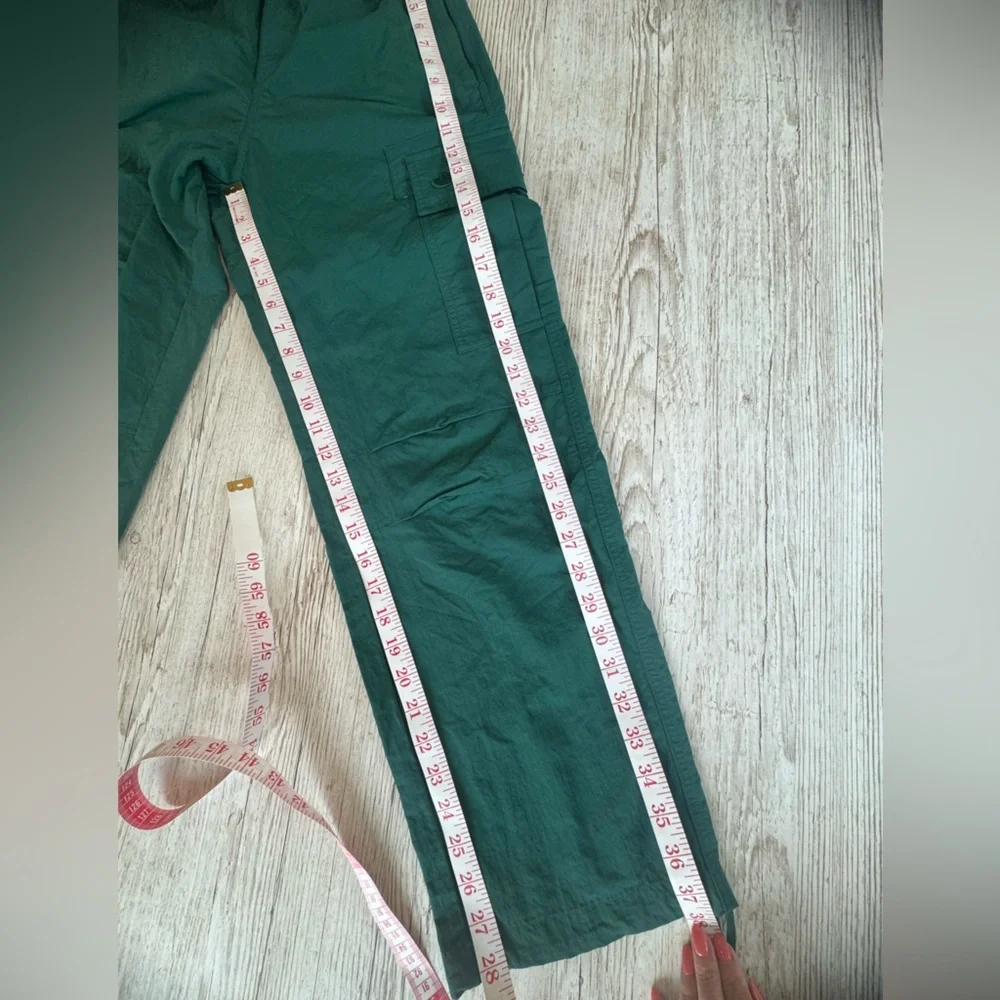 Adidas Nylon Ripstop Cargo Windbreaker Pants in Green Unisex Streetwear Men’s XS